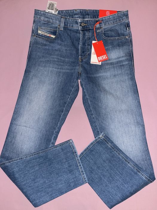 Wyprzedaż spodnie męskie Diesel.