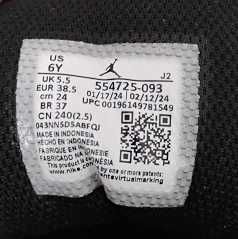 Piękne, nowe AIR Jordan 1 Mid unisex czarne 38.5