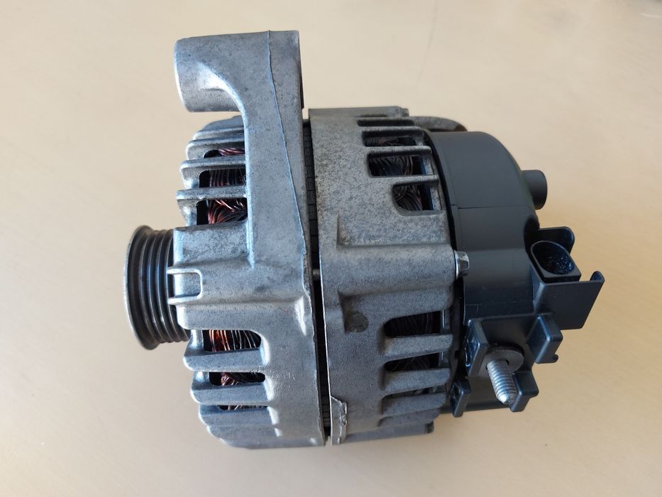 Alternador original bmw 180A