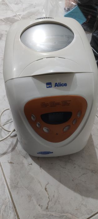 Máquina de pão Alice
