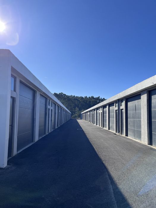 Box fechada com 42m2