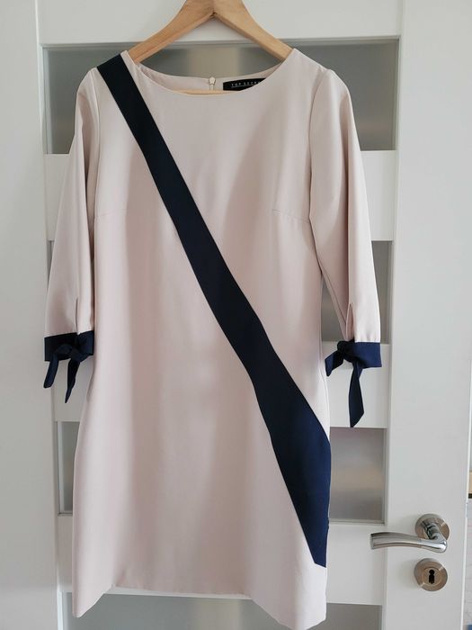 Elegancka biurowa sukienka Top Secret, 36