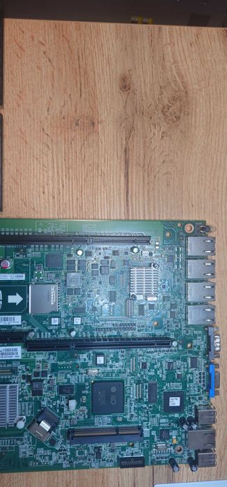 Płyta główna do serwera HP + Procesory GEN 8 (HP DL380p) Intel E5-2420