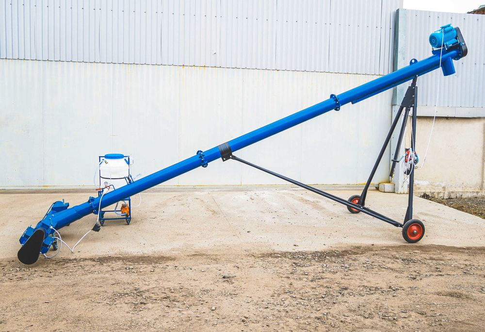 Шнек 219 мм 4 м для зерна кукурудзи сої соняшника | гвинтовий навантажувач, конвеєр, транспортер 380В