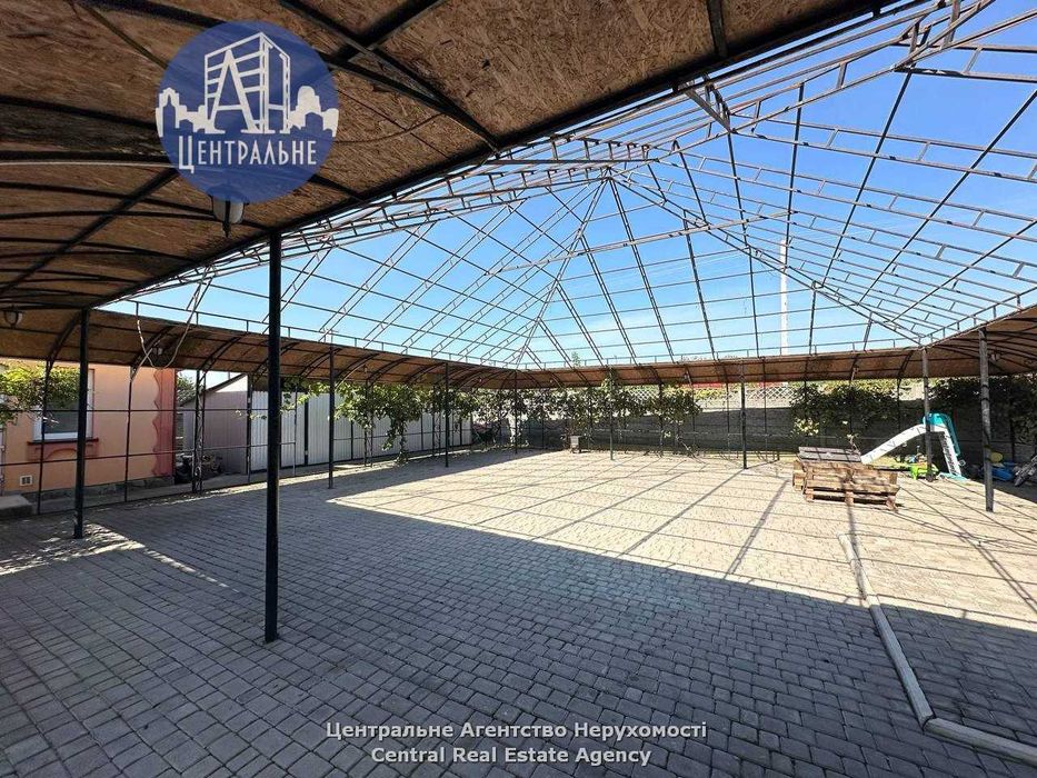 Здається в оренду фасадний окремо-стоячий об’єкт