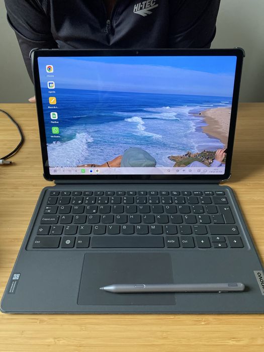Tablet Lenovo Tab P12 128GB + Pen + Teclado – Excelente estado