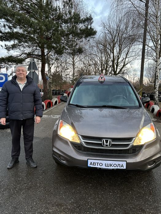 Автоінструктор Заняття з водіння Київ Вишневе Боярка Гатне Віта