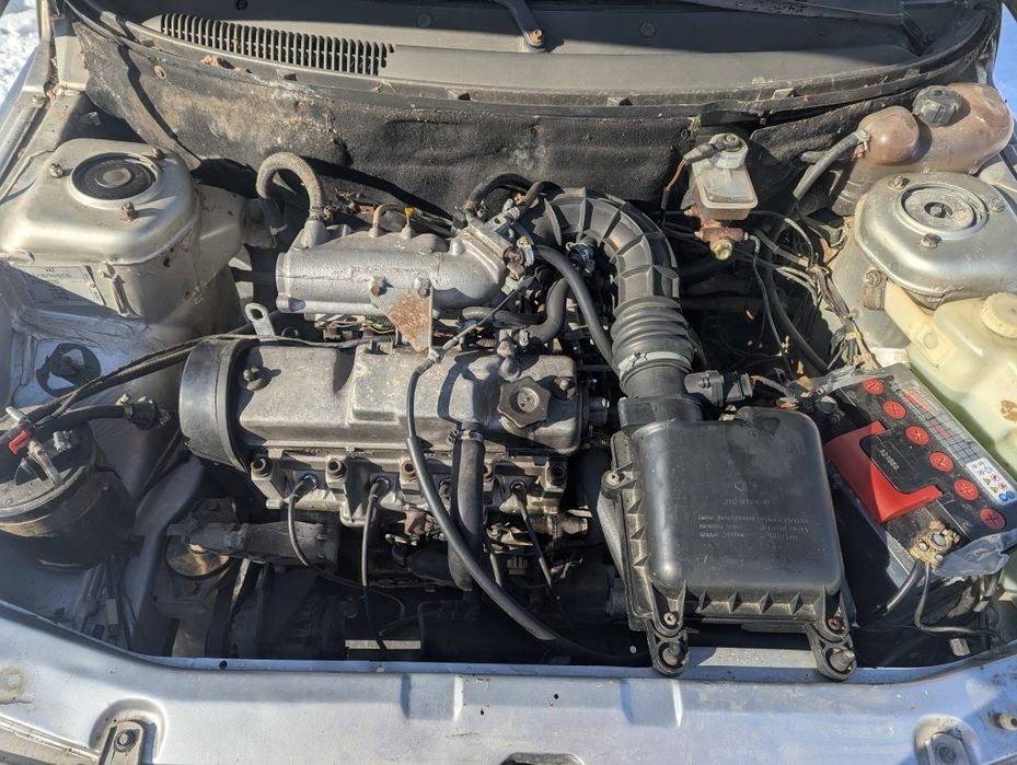 Продам. Ваз 2110     42000грн  можливий торг на місті  рахів .богдан