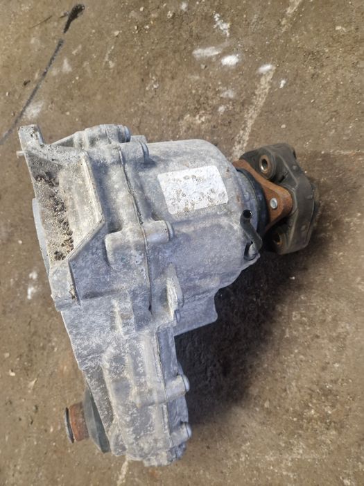 Reduktor rozdzielacz BMW E70 X5 silnik 3.0 N55 automat  X6 e71
