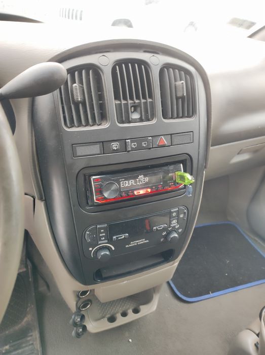 Chrysler Grand Voyager 2,8 diesel