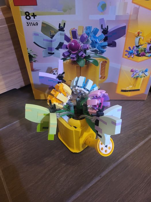 LEGO 31149 Creator 3w1 - Kwiaty w konewce
