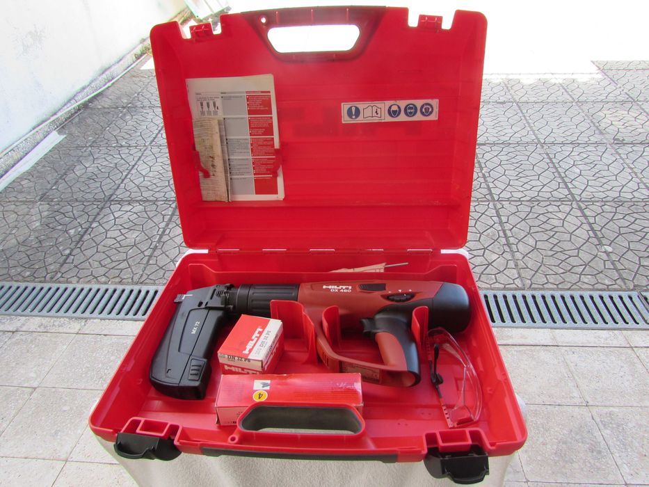 HILTI,DX 460, com acessórios
