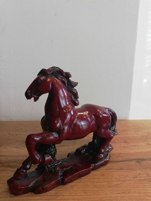 Figurka konia ozdoba