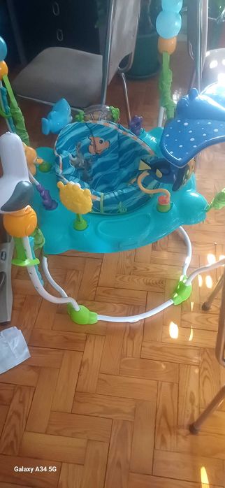 Centro de atividades saltitão