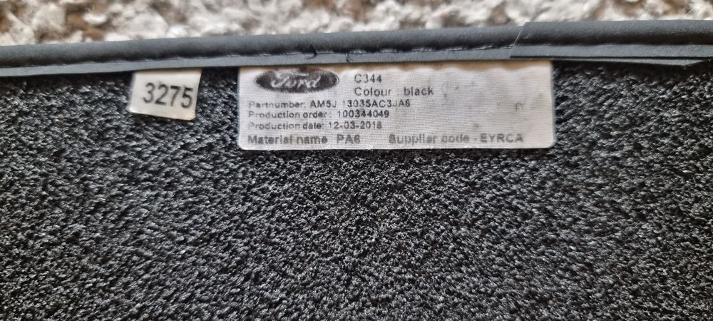 Dywaniki welurowe do Forda C-max  Oryginały