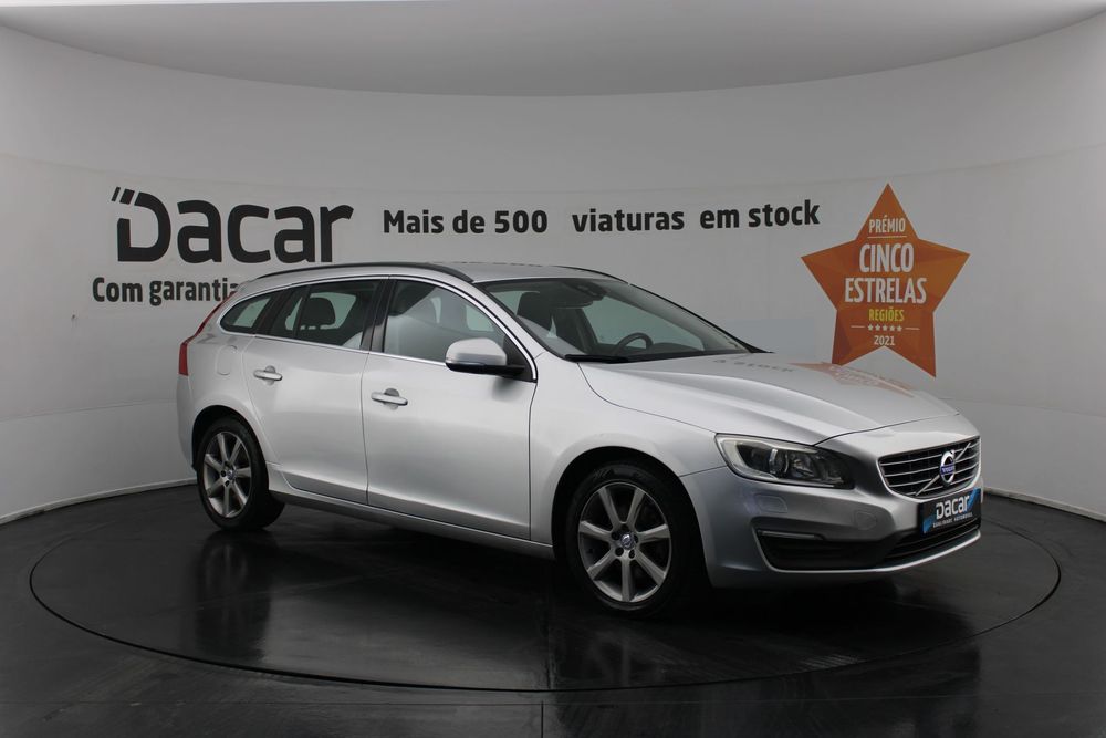 Volvo V60 2.0 D3 Momentum