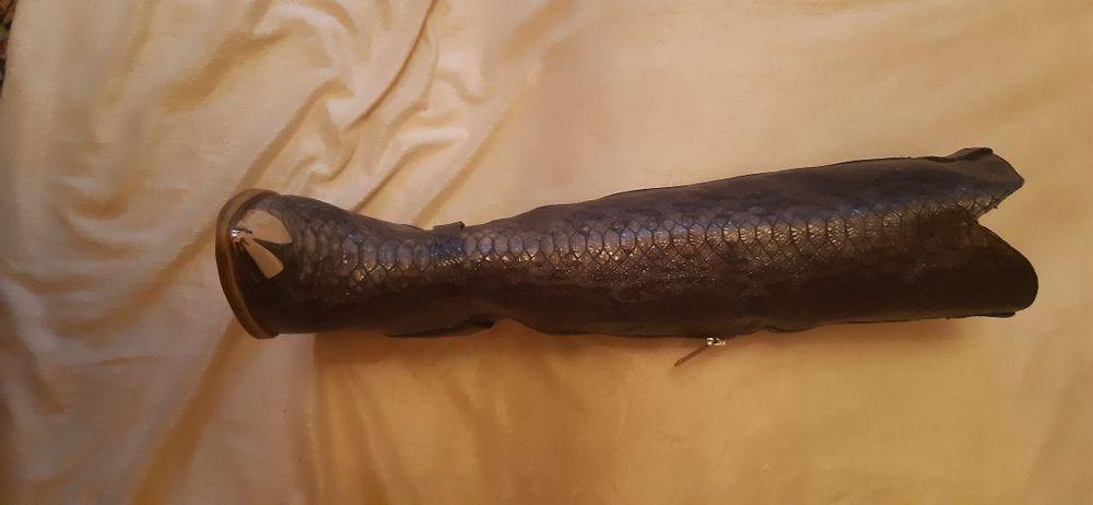 Carinii Kowbojki skóra węża 38