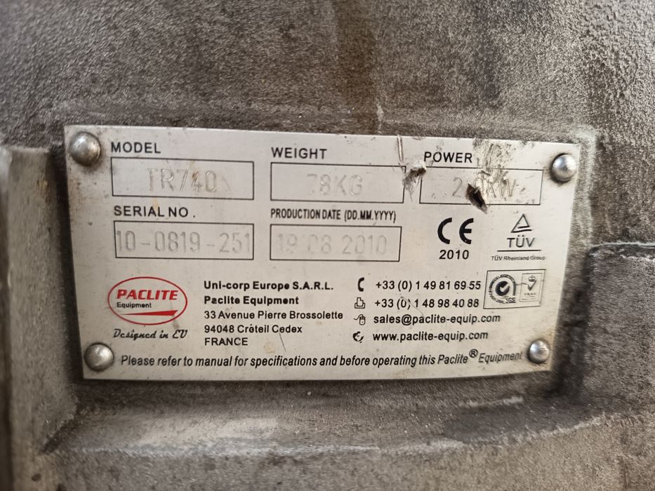 Saltitão Compactador Paclite com motor Honda