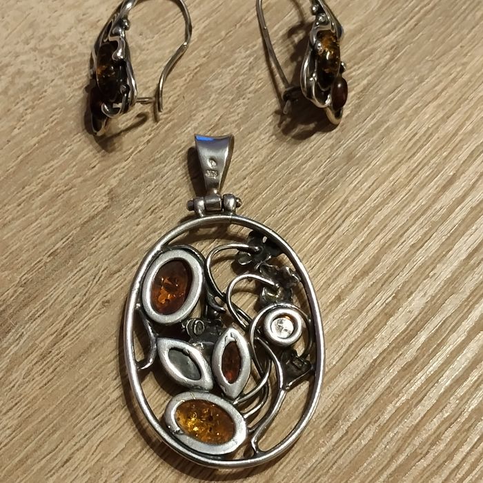 Stary zestaw srebro i bursztynu bałtyckiego