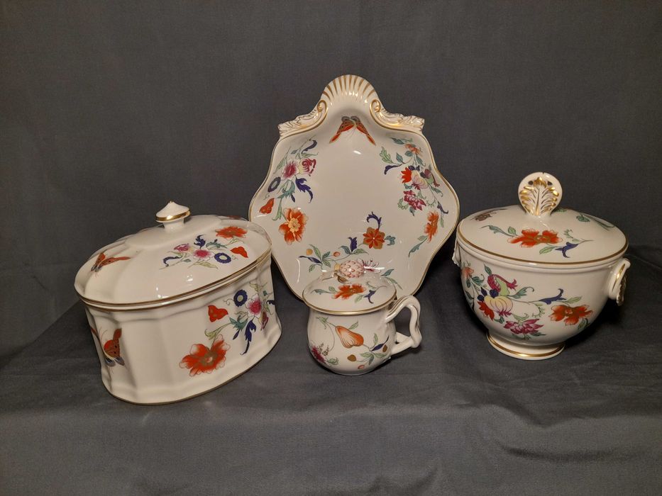 Vista Alegre Samatra-- pote cremeira, caixa Diogo, concha