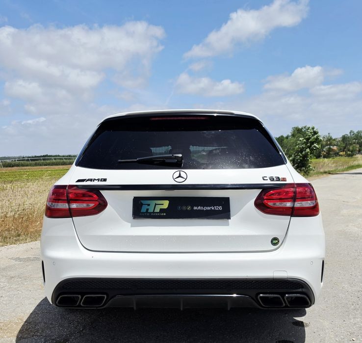 Mercedes-Benz C63 S AMG 510cv Carbon-Ceramic Packet