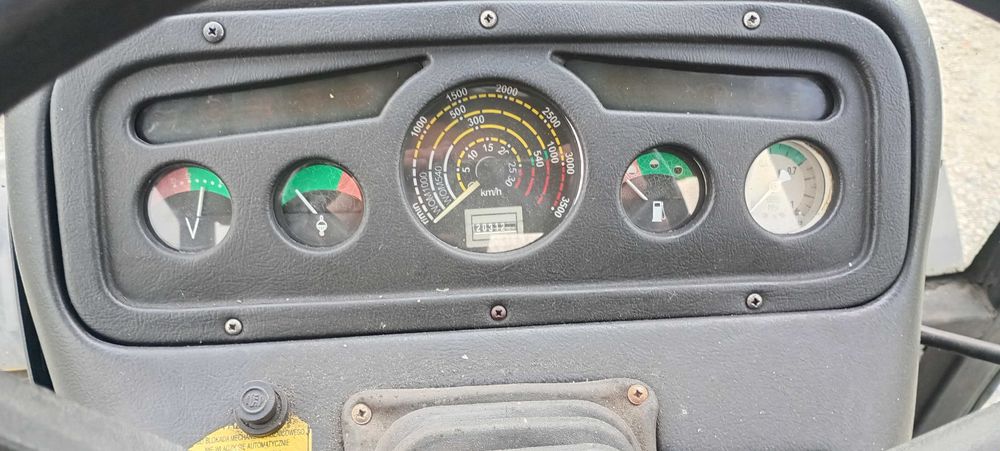 Pronar MTZ 320a 4x4 pług