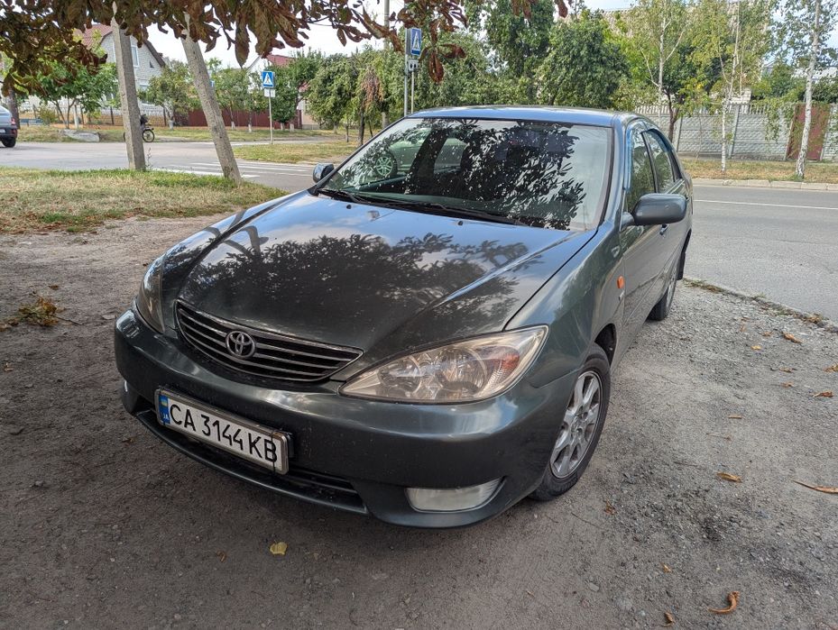 Продам  Toyota Camry 2.4 2002 р