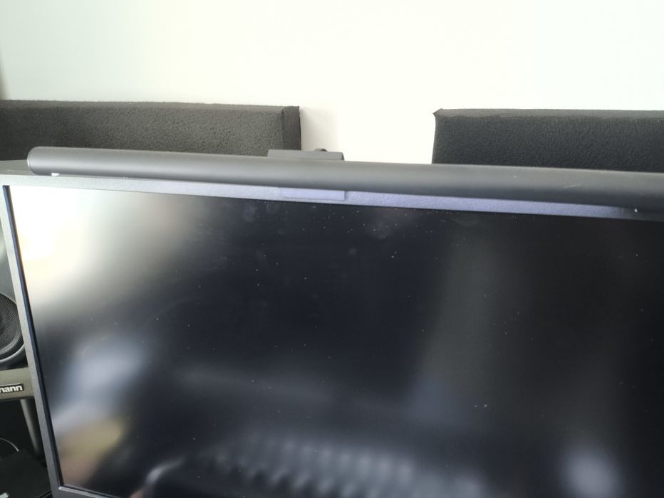 Monitor 4K LG UL500-W com Suporte