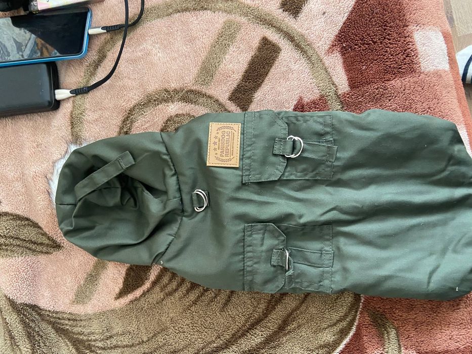 Обмін.Нова куртка для собак