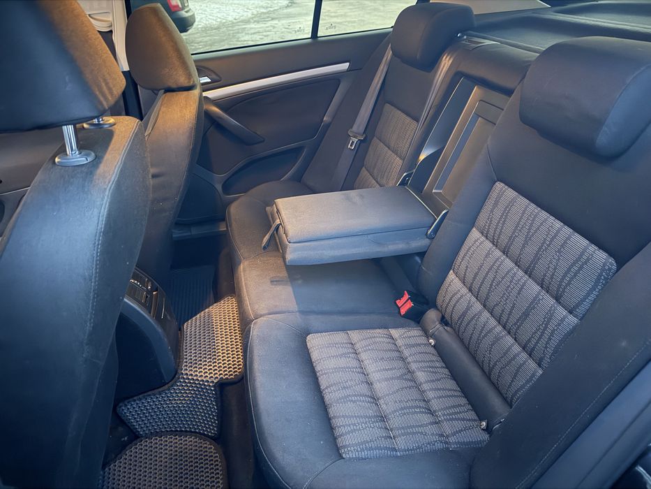 Продам Skoda Octavia 1.8