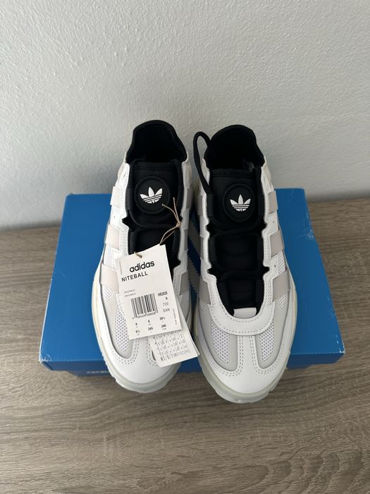 Adidas Niteball novas