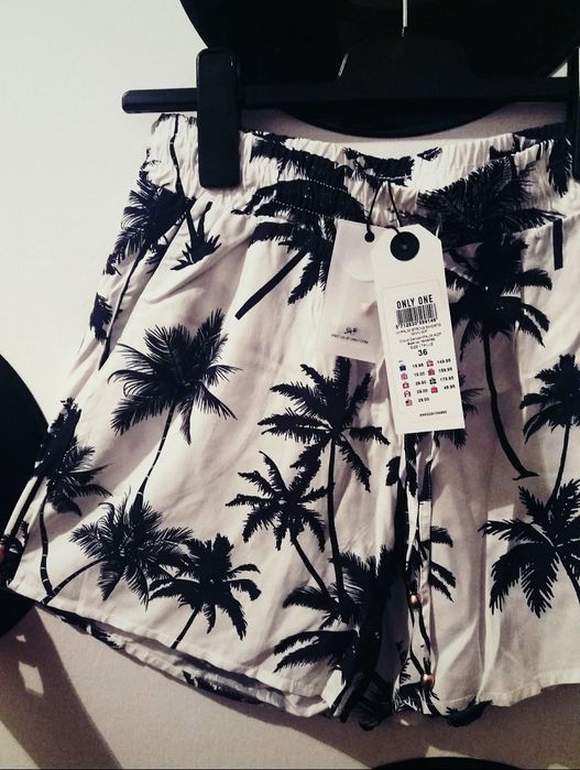 Nowe spodenki w palmy S