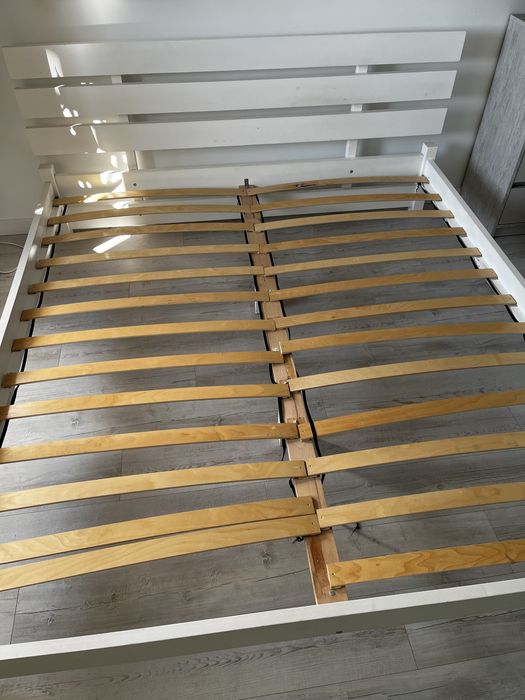 Łóżko drewniane 180x200 + stelaż