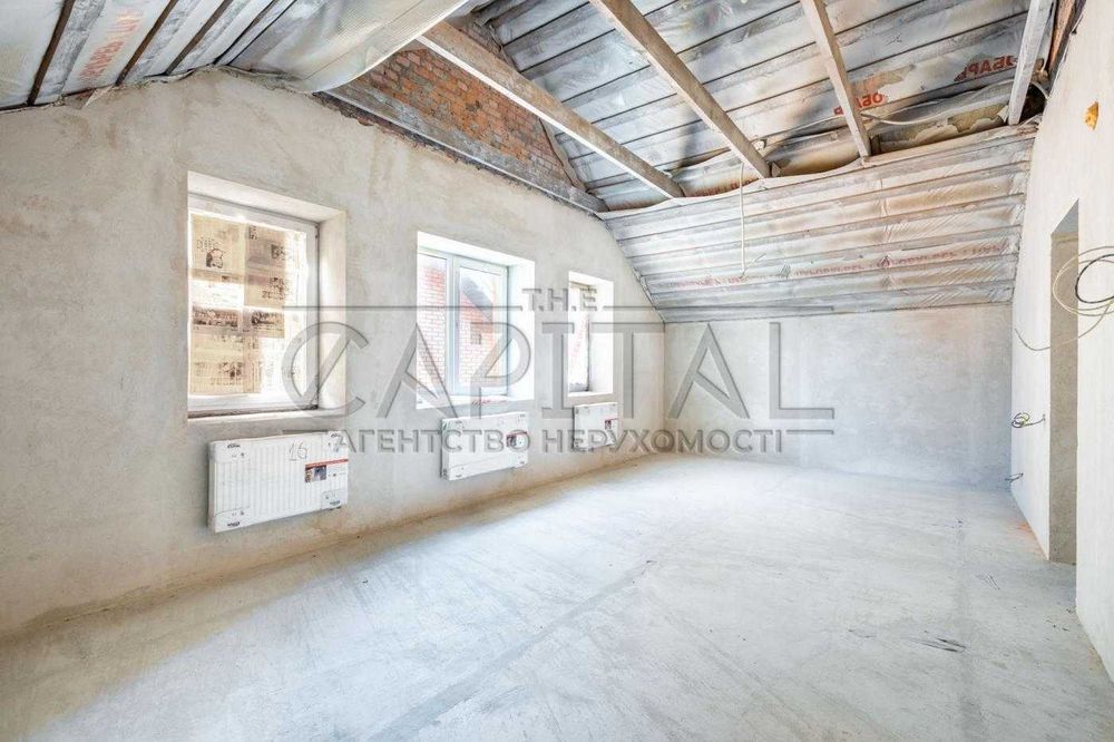 Продаж будинку , Троєщина, Деснянський р-н, КМ закритого типу