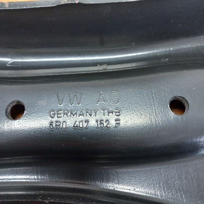 Triangulos da frente POLO V 2009 a 2017