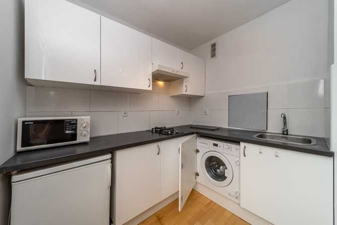 *Do wynajęcia jasna kawalerka, Ob. Westerplatte 13, BRAK PROWIZJI