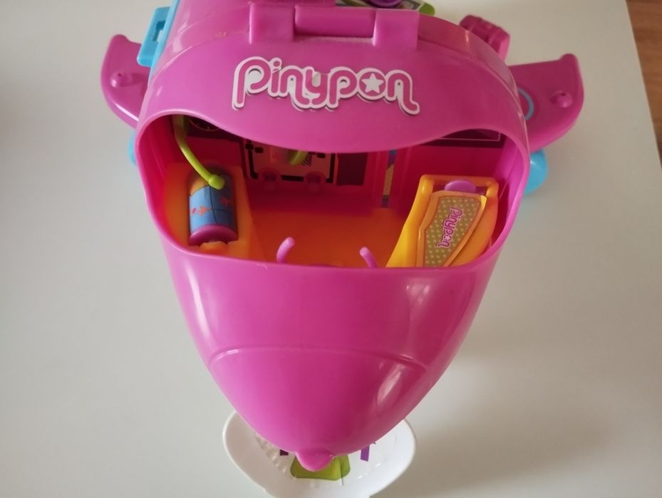 Pinypon party on the airplane64575347528833122