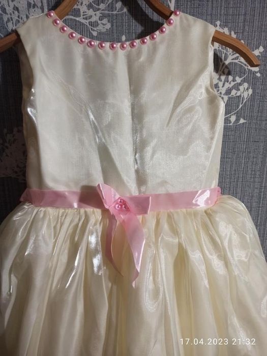 Плаття нарядне випускне 116/122.