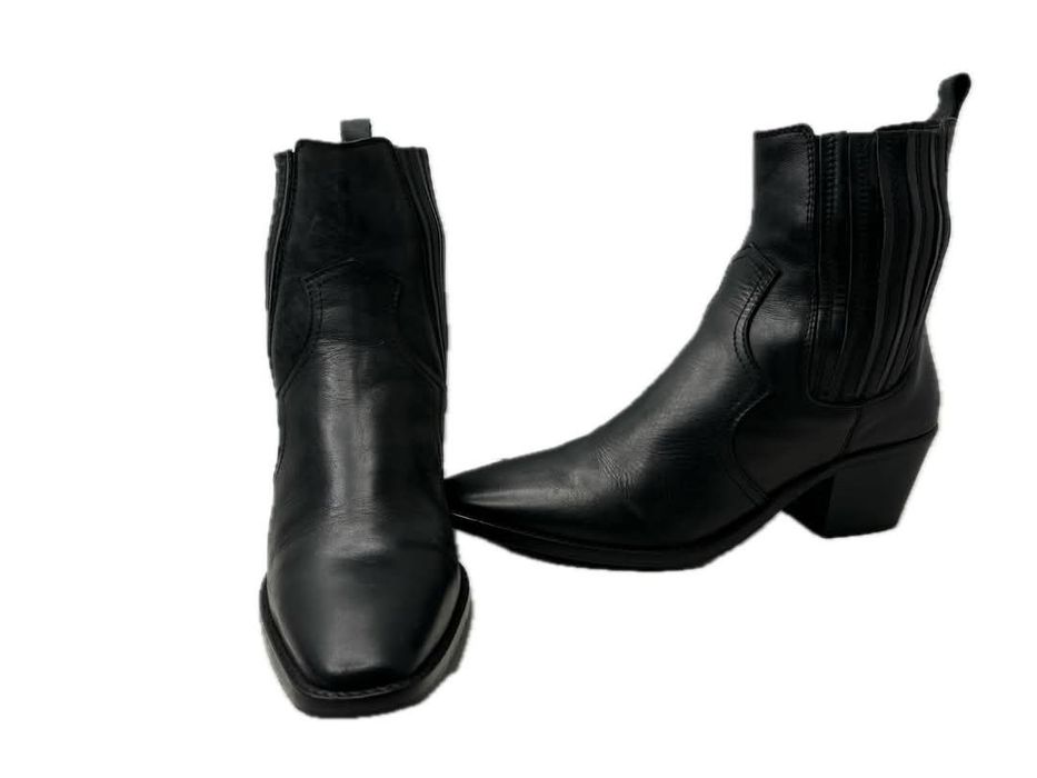 Botki skórzane Urban Outfitters Rozmiar 40