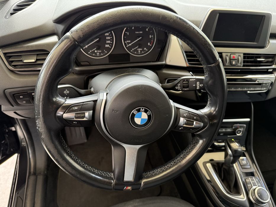 BMW 216 Gran Tourer — fotografia 9