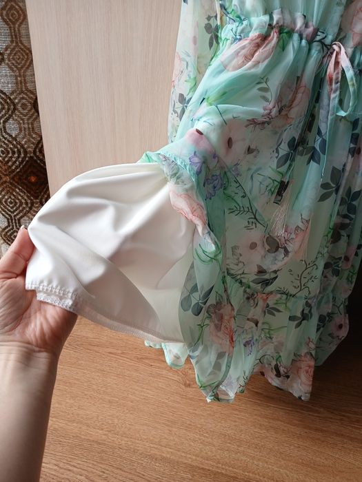 Сукня для дівчинки