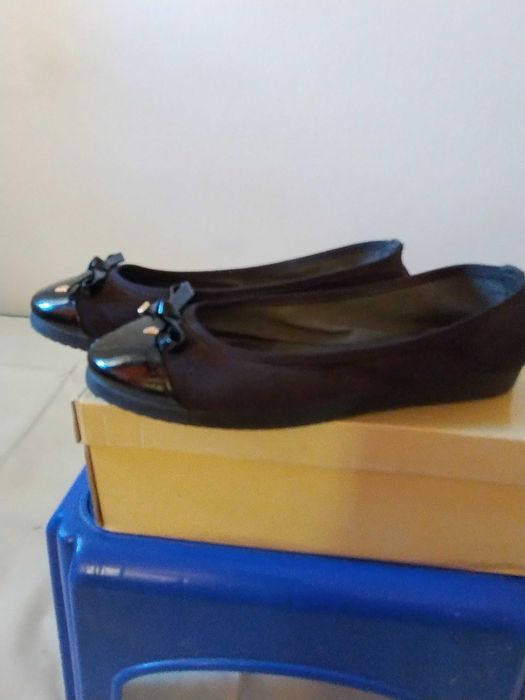 Sandały marki Dee Zee w kryształki czółenka półbuty pantofle mokasyny