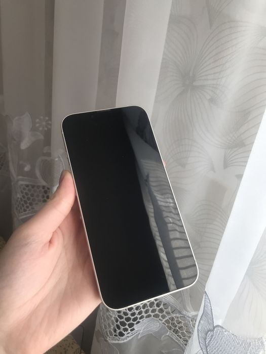 Продам айфон 13 на запчастини ціна договірна