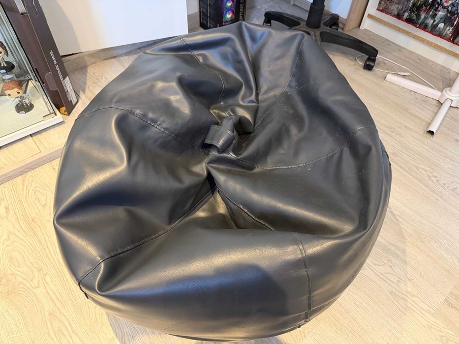 Puff Redondo Cinzento