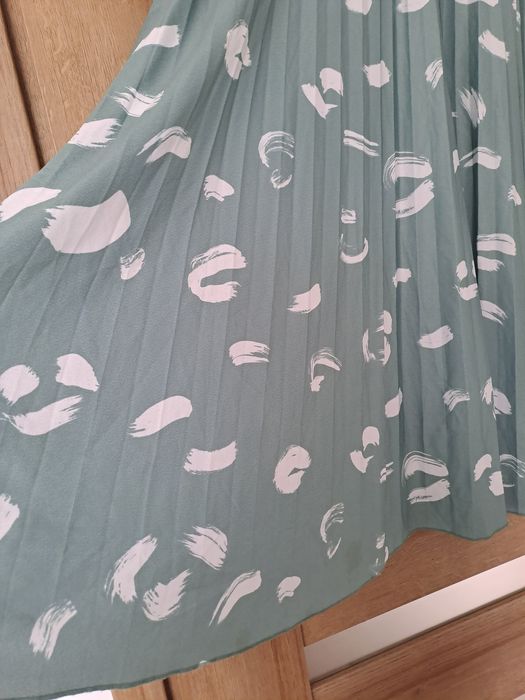 Plisowana spódnica Asos rozmiar 40 nowa bez metki