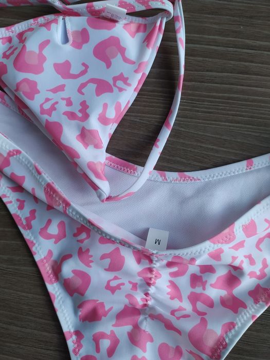 Bikini Branco e Rosa NOVO (Portes Grátis)