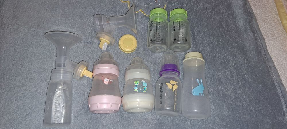 Бутилочки дитячі