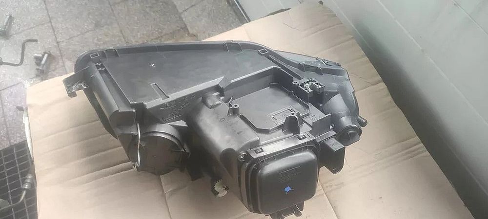 Tyc Reflektor Lampa Przednia 8pa 8pk
