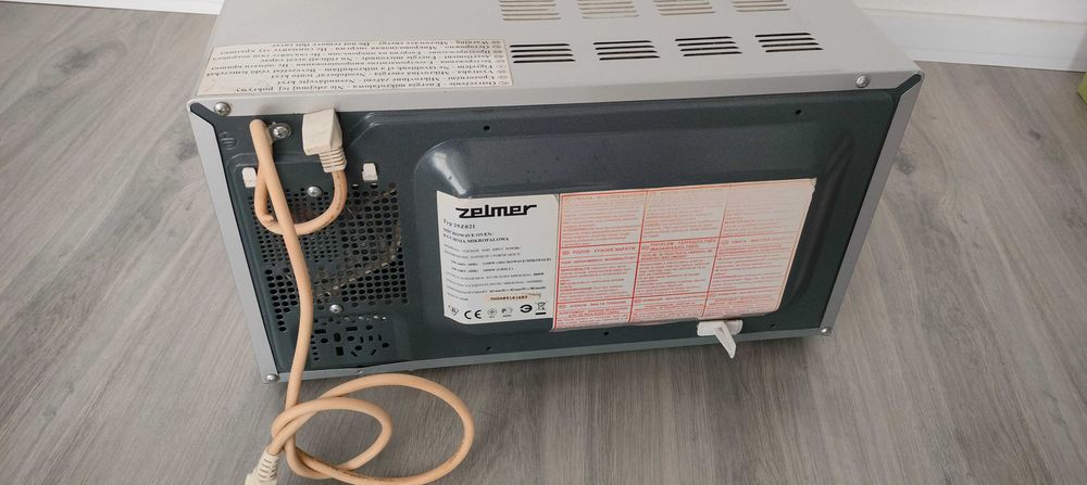 Kuchenka mikrofalowa Zelmer 29Z021