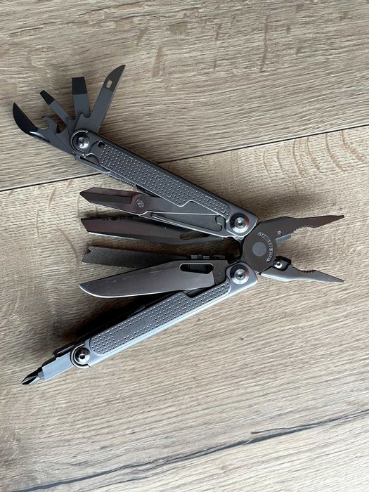 Multitool Daicamping DL301 (podobny do Leatherman Free P4)